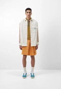 Anna Field -Anna Field 2ed8805496144ac1ac117d775886a2d6