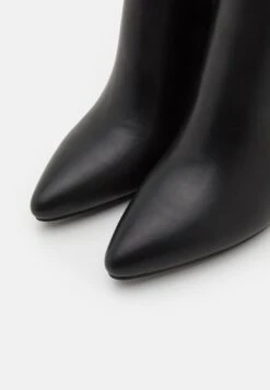Anna Field Bottes À Talons Hauts - Black 13 Anna Field Bottes À Talons Hauts - Black -Anna Field 379749b9e10b413f8e3d9b3724dfacbf