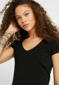 2 Pack - T-Shirt Basique - Black/White 12 2 Pack - T-Shirt Basique - Black/White -Anna Field 37ff36b777d14c27a006d5de9d1647db