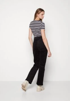 Monki Pantalon Classique - Black Dark 10 Monki Pantalon Classique - Black Dark -Anna Field 4a758d501c2a4b8aa17007a45ed173c6