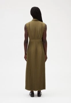 CLAUDIE PIERLOT Respect - Robe Chemise - Lichen -Anna Field aa9152ef6b964ef1b6f9f26de21ad453