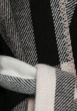 Anna Field Cape - Black/White 7 Anna Field Cape - Black/White -Anna Field acdcb6228802409186154190d6d39bbf