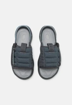 Lacoste Ace Slide - Mules - Dark Gry/Gry -Anna Field b28eeab75b114e47a35be6fc0d4c19ae