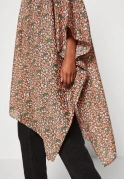 Even&Odd Veste Légère - Red -Anna Field d4a1df55eb0d4c89b0f91c2e39074a50