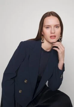 MICHAEL Michael Kors Fitted Db Crop Blazer - Blazer - Midnightblue 11 MICHAEL Michael Kors Fitted Db Crop Blazer - Blazer - Midnightblue -Anna Field dbc69cf74e234f34a17eb6bf0e6e7a03