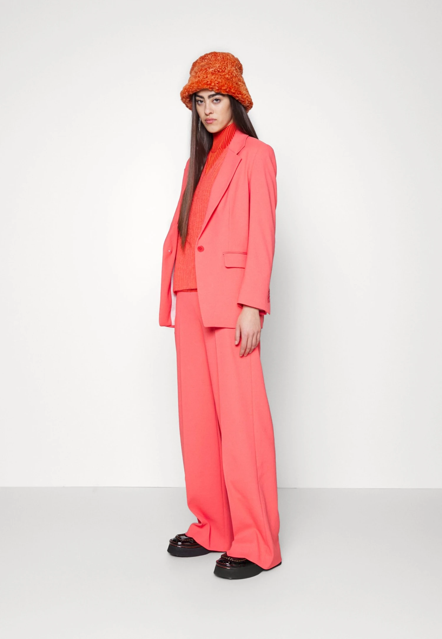 DRYKORN Glendale - Blazer - Orange 4 DRYKORN Glendale - Blazer - Orange – Image 2