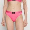CALVIN KLEIN UNDERWEAR Modern Thong - String - Cerise Lipstick -Anna Field e0d100ae96de44d9ae01a3c69271f4f5